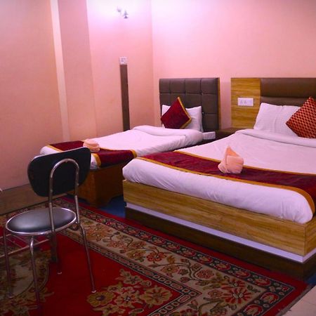 Hotel Jaswin Shanti Priya Darjeeling  Eksteriør billede